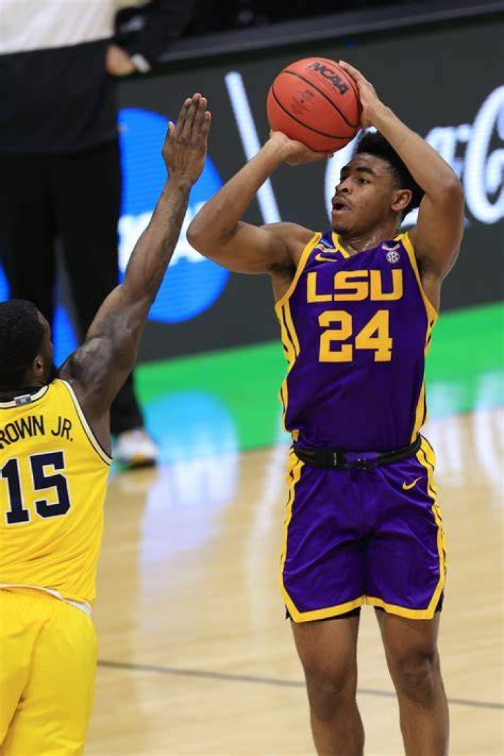 Cameron Thomas estrella de LSU impulsada por el vínculo con su madre