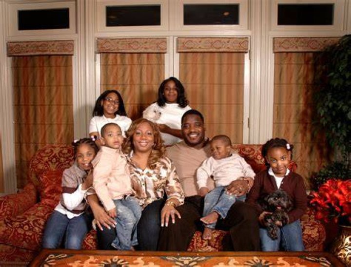 Football Legend Damien Woody Talks About Football, Family, And Friday