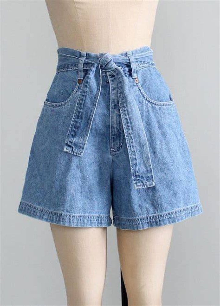 High Waist Jean Shorts Summer Outfit With Black Tank Top Summer