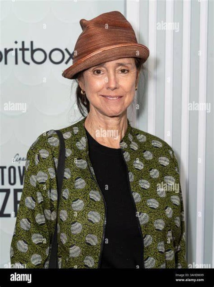 Julie Taymor Wins the BigScreen Battle for &lsquo;Across the Universe