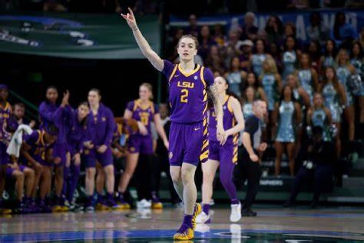 LSU women’s basketball moves into top 5 on latest AP Poll