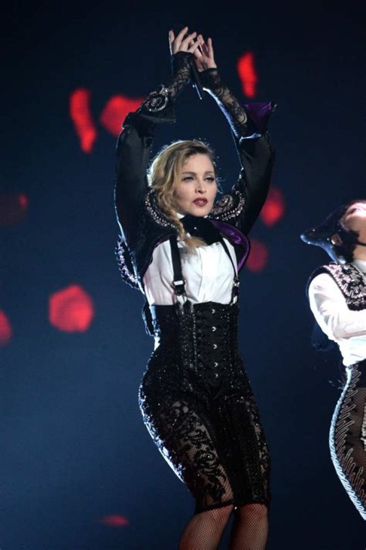 Madonna Performs During Her Rebel Heart Tour in Montreal Celeb Donut