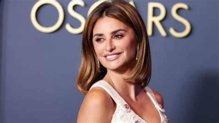 Penelope Cruz Wiki, Age, Net Worth, Boyfriend, Movies, Height And Bio