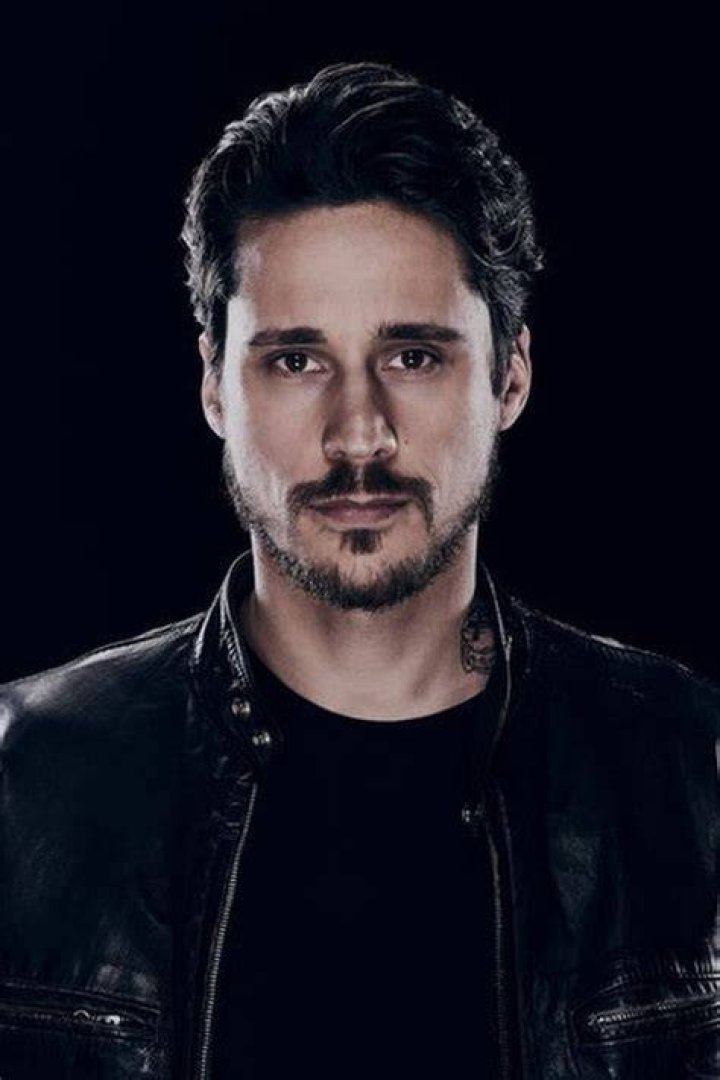 Peter Gadiot &mdash; The Movie Database (TMDb)