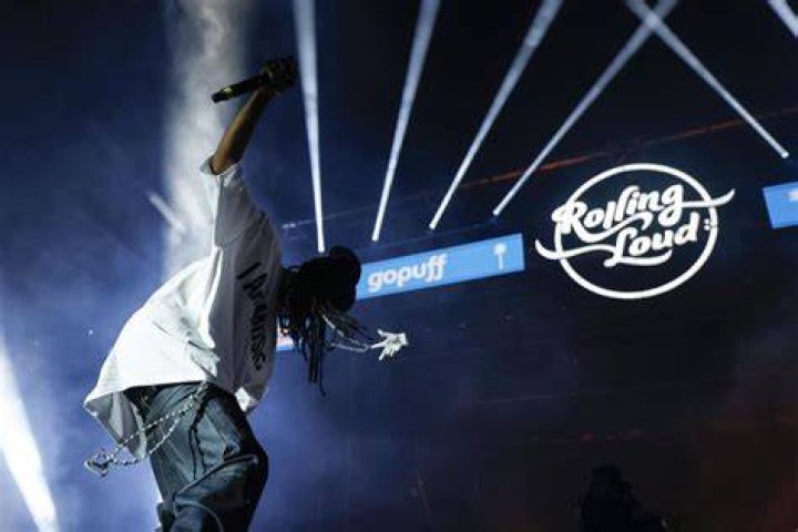 Playboi Carti joins Rolling Loud New York 2022 lineup GRUNGECAKE™