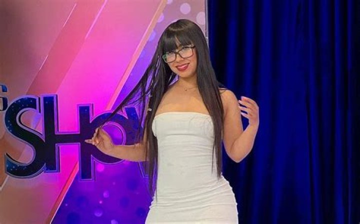 Roberta Franco revela c&oacute;mo entr&oacute; a Multimedios y a Es Show Telediario