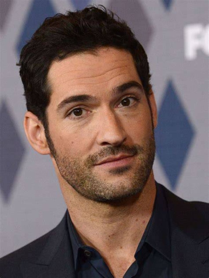 Tom Ellis Bio with Age, Height, Is he Gay? Wife & Children