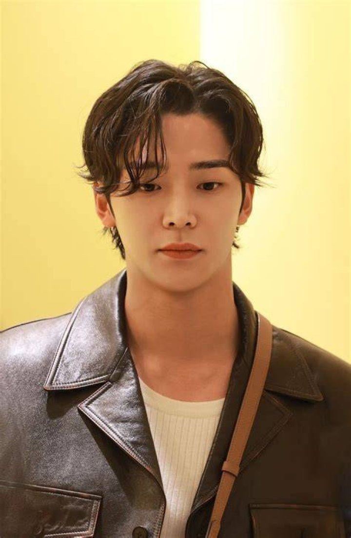 Unveiling The Journey Of A Korean Acting Icon