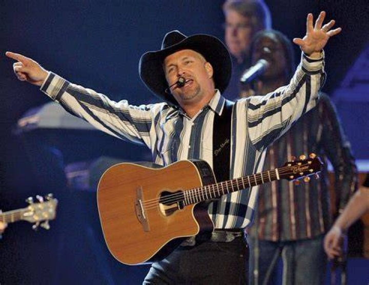 What is Garth Brooks' net worth? Business News