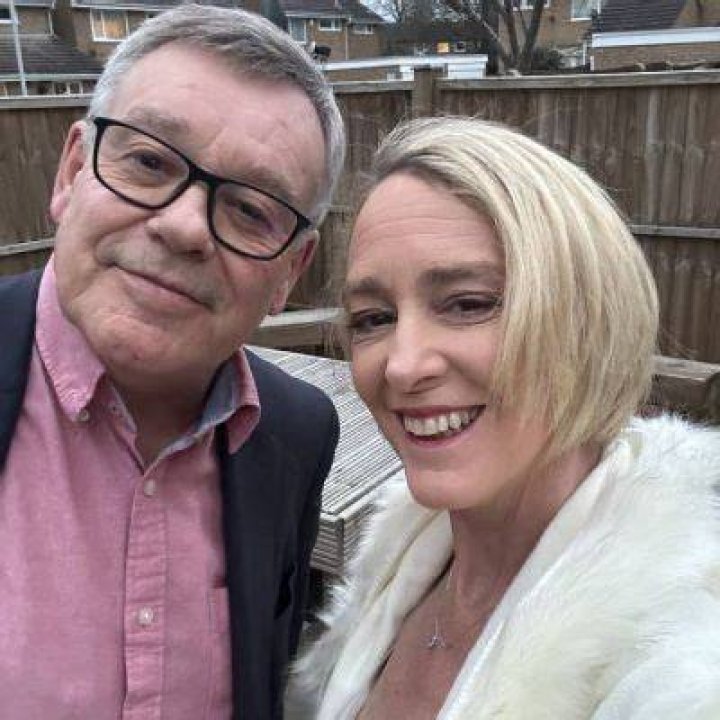 Who Is Nigel Nelson Wife Claire Pearsall? Family Kids & Net Worth