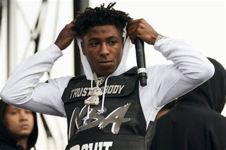 YoungBoy Never Broke Again Age, Net Worth, Girlfriend, Family, Children